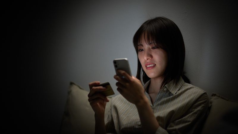 Nhóm lừa đảo nguy hiểm nhất là kết hợp các kịch bản tâm lý phức tạp thao túng người dùng